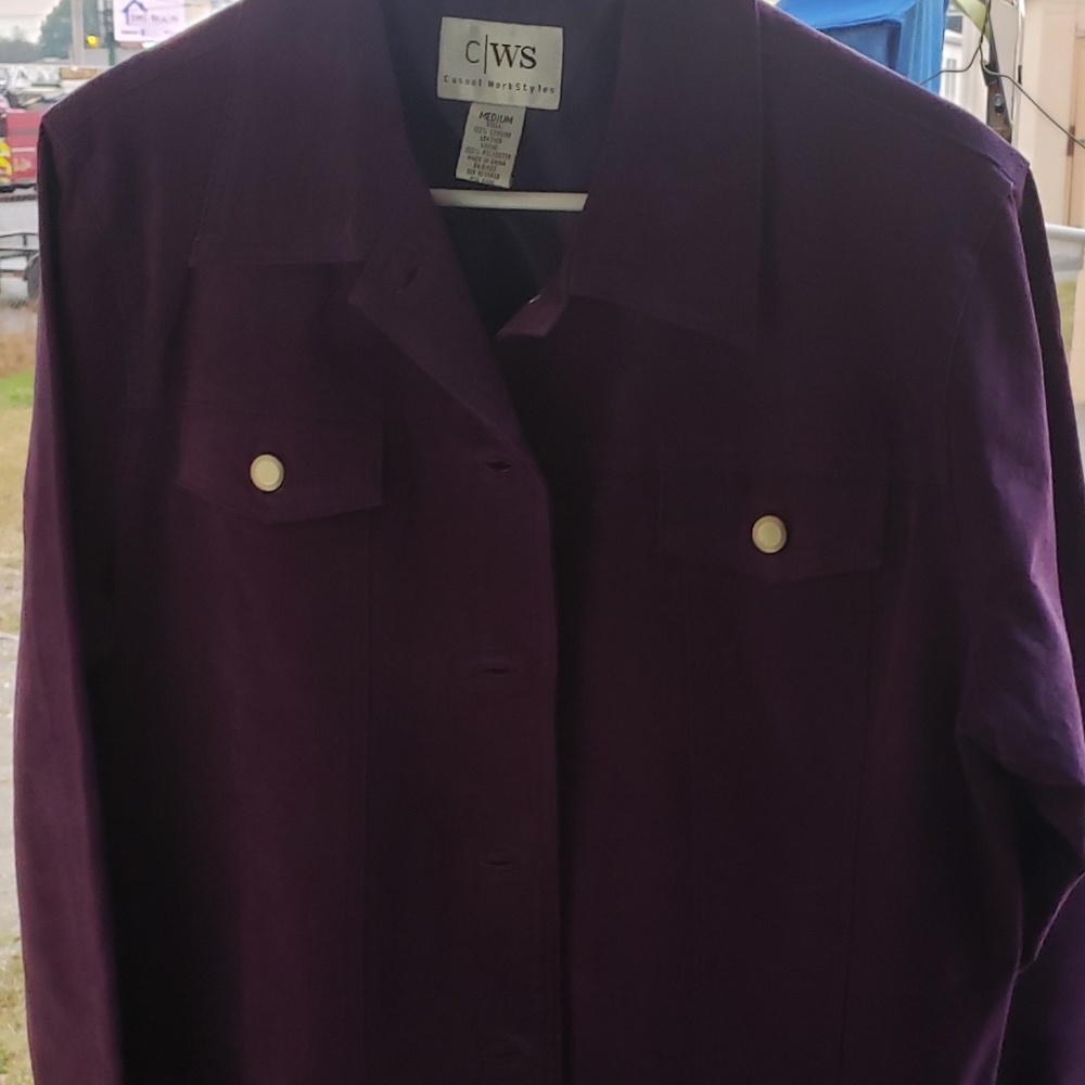 Ladies size Med CWS Casual Workstyle leather jacke